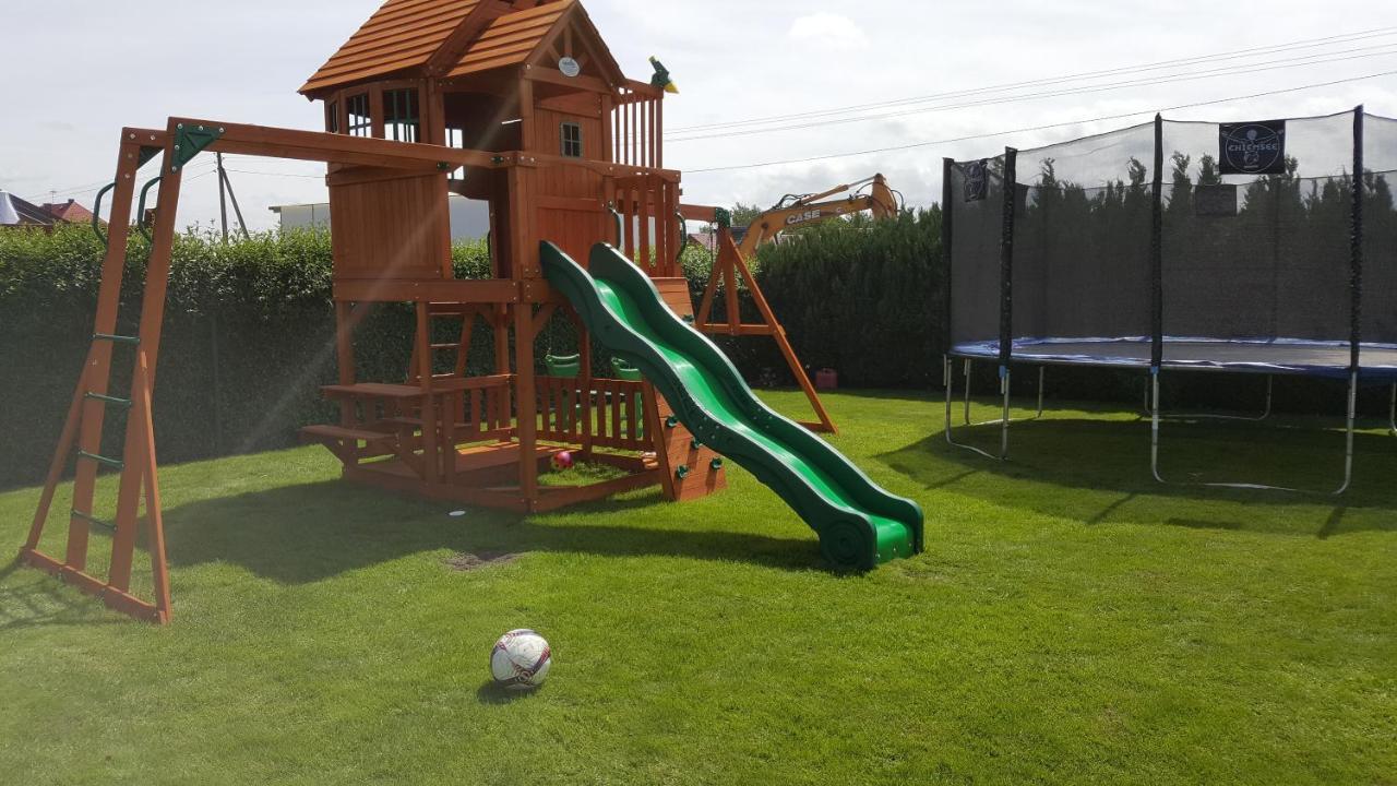 GąskiLazur公寓 外观 照片